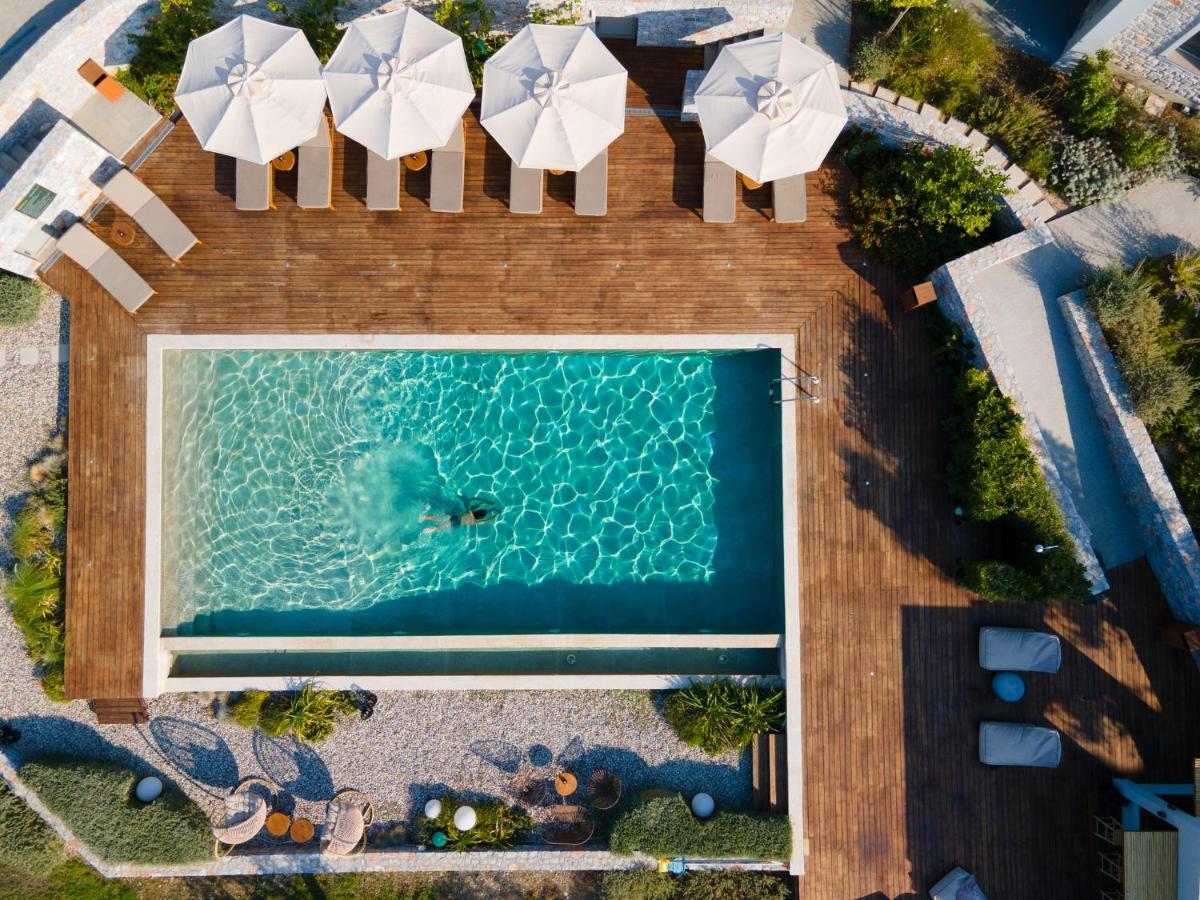 Elies Residences Luxury Apartments Mytilíni Екстериор снимка